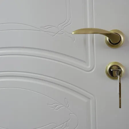 Salve комнаты и * Οδησσός