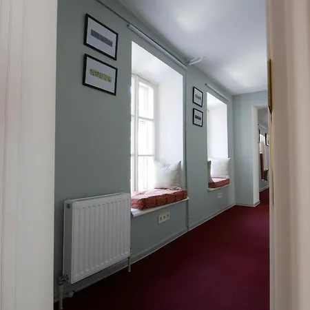 Hostel Salve комнаты и Odesa