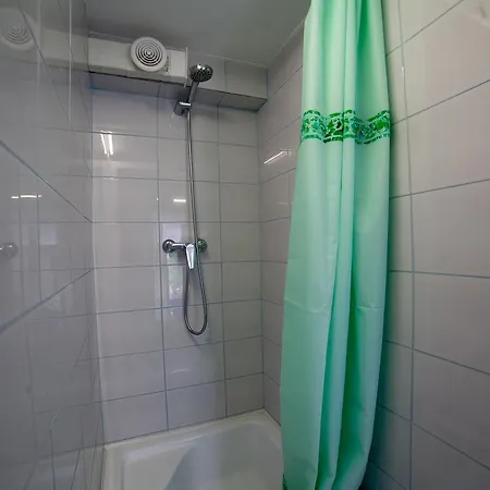 Salve комнаты и Hostel Οδησσός