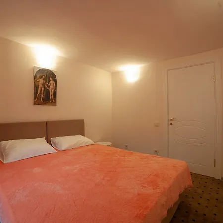 Hostel Salve комнаты и *