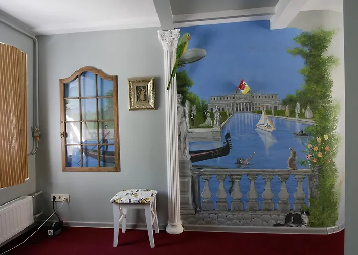 Hostel Salve комнаты и *